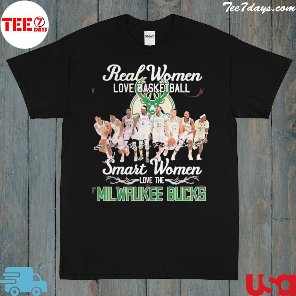 Real Women Love Basketball Smart Women Love The Milwaukee Bucks T-Shirt