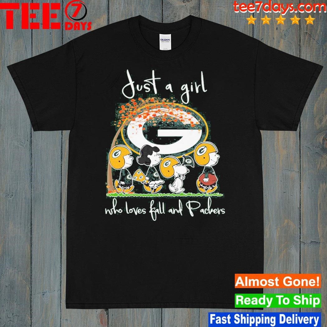 Just a girl who love fall and Packers Peanuts Snoopy shirt