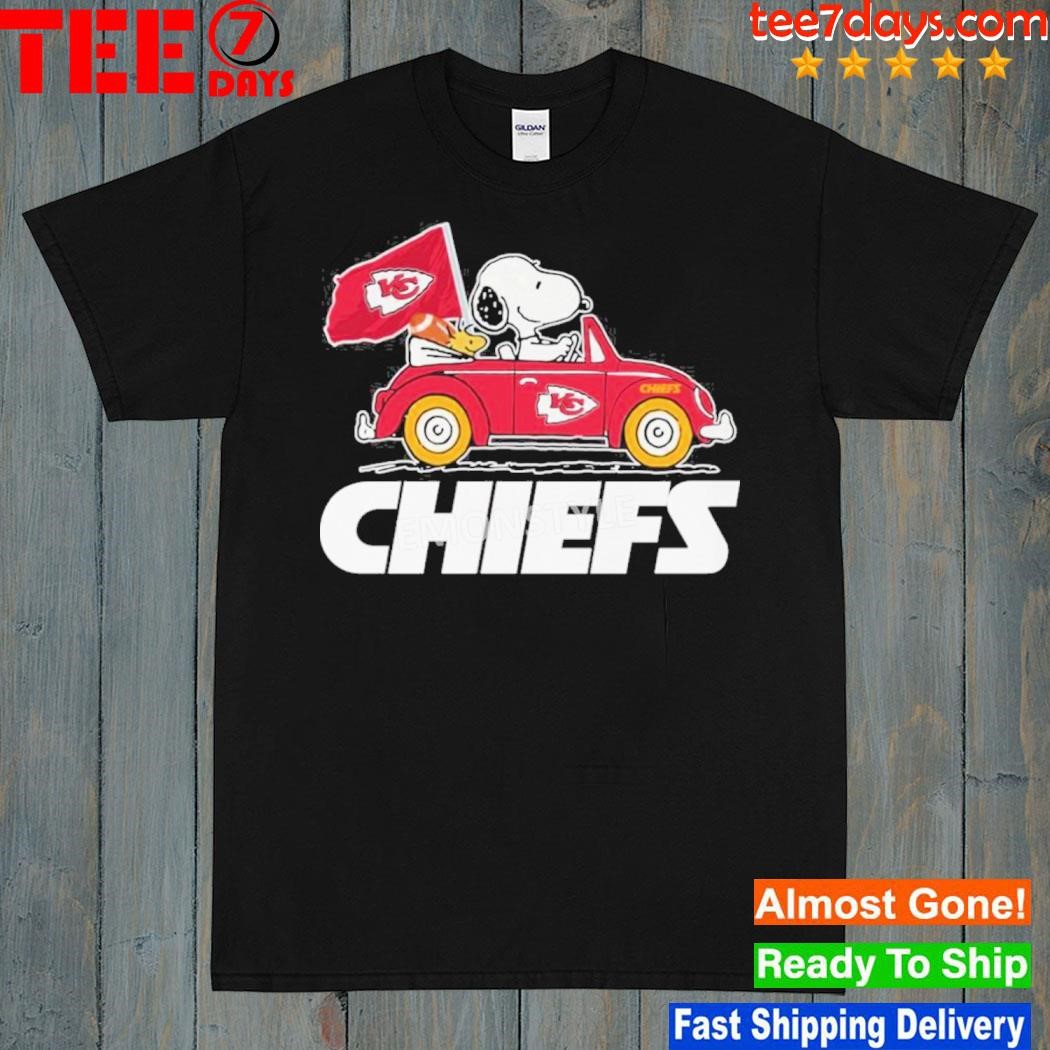 Kansas City Chiefs Snoopy On A Car Shirt