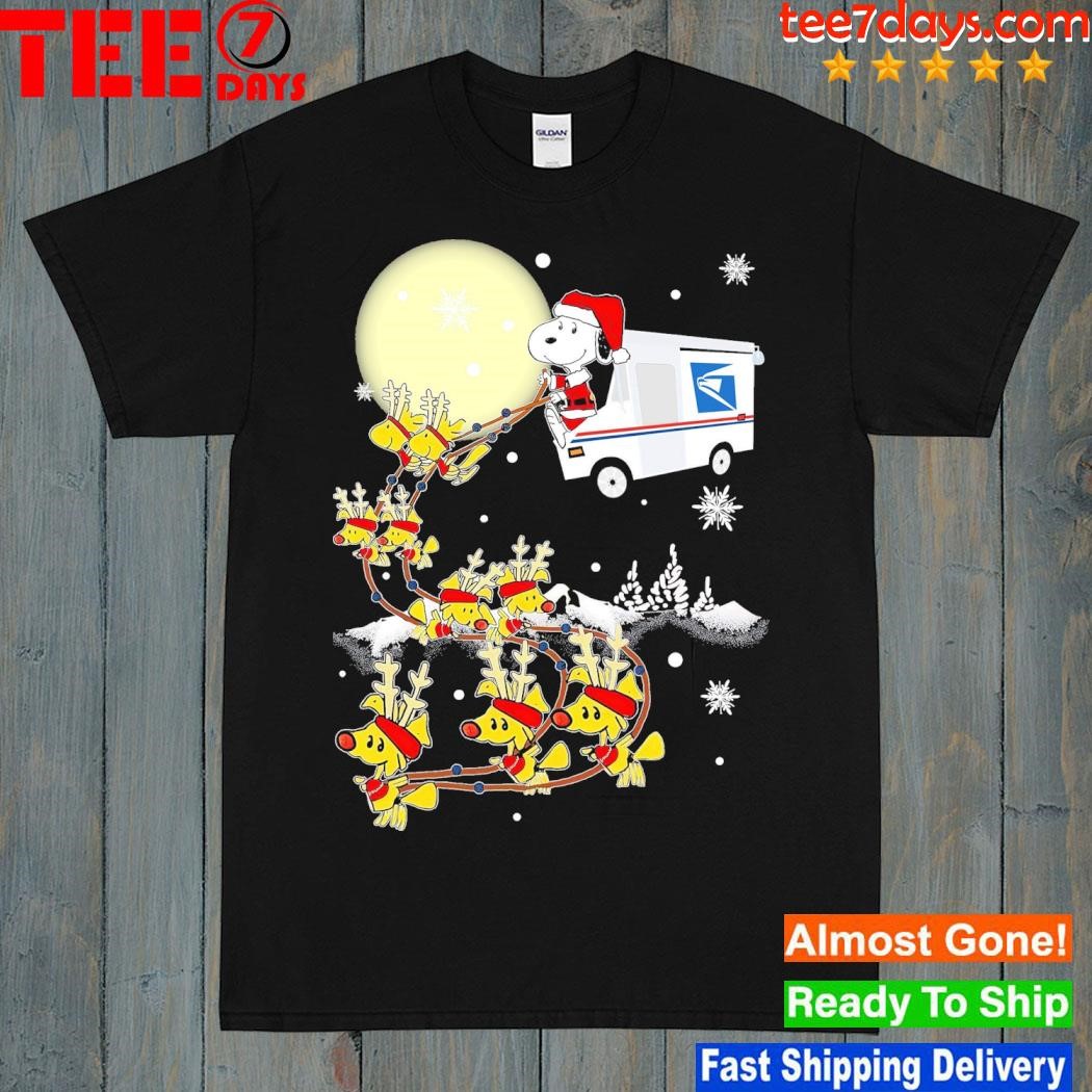Snoopy hat santa and Woodstock reindeers cars United States Postal Service merry christmas shirt